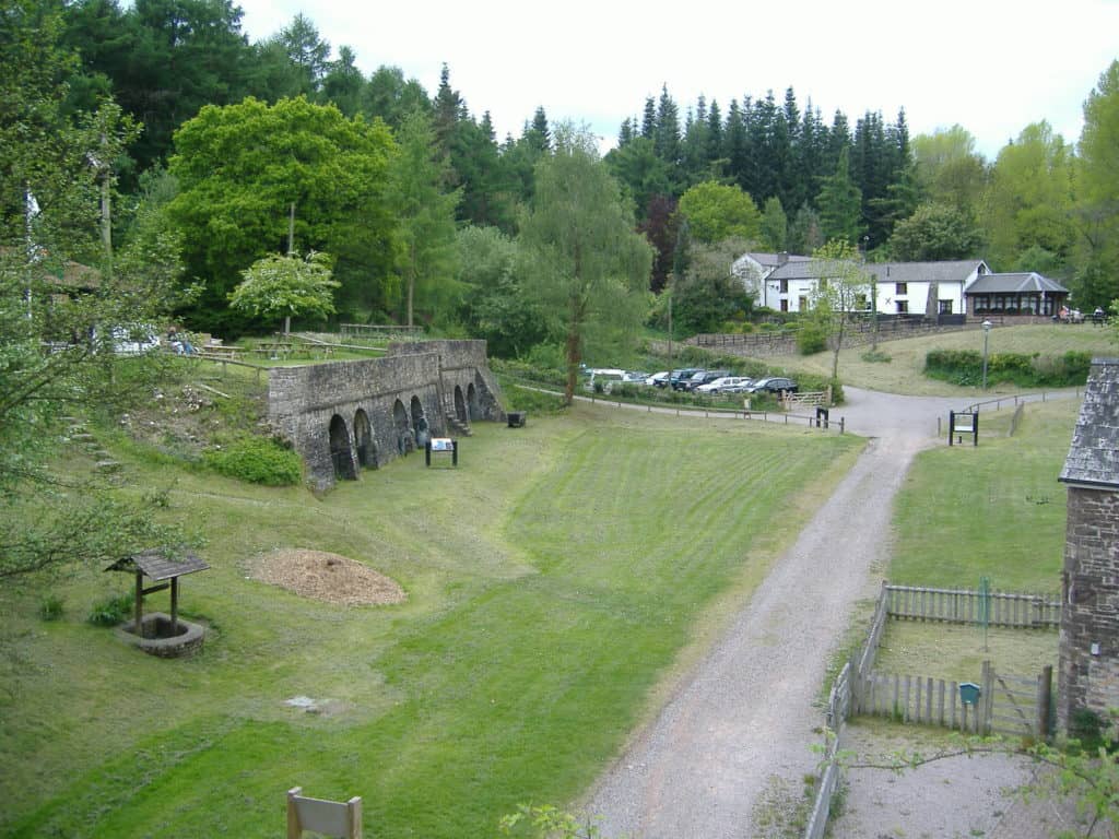The old lime kilns at Goytre wharf